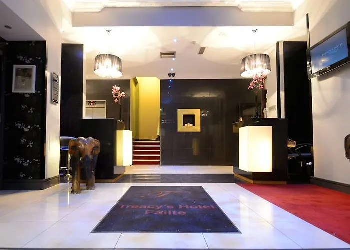 Slaney Suites