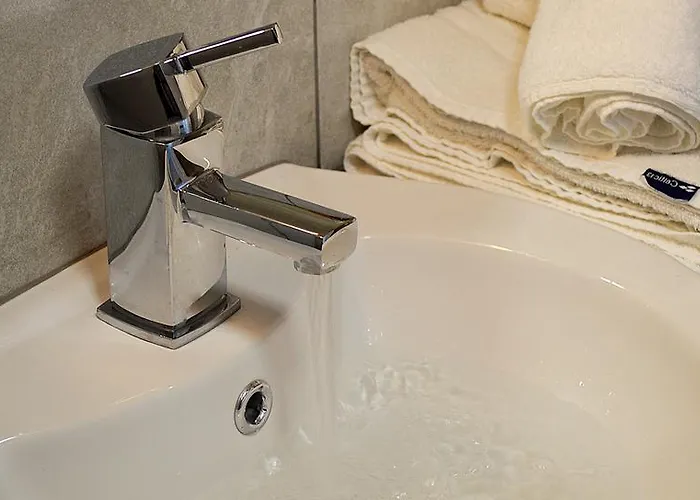 Slaney Suites 3*